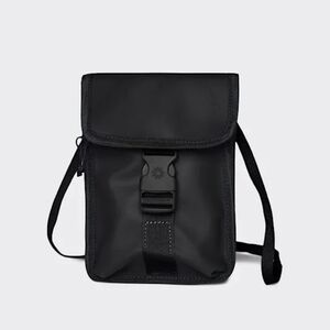 NWT: Rains Money Pouch crossbody, All Black